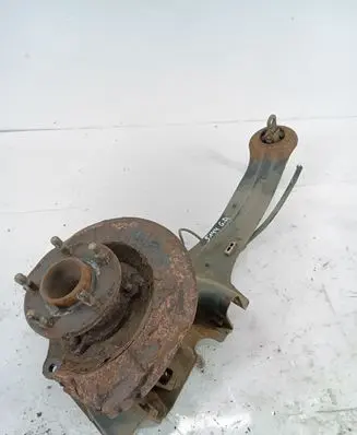 Ford Grand C-MAX Rear wheel hub NOCODE