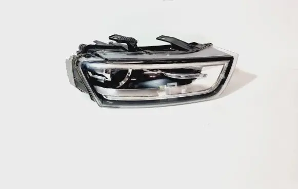 Audi Q3 8U Headlight/headlamp 8U0941032A 8U0941032 4G0907697D