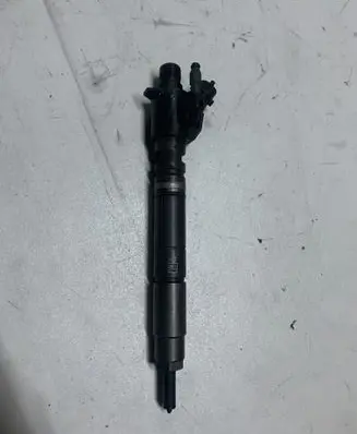 Volvo XC60 Fuel injector 0445116016