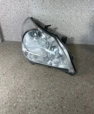 Toyota Verso Headlight/headlamp 811100F101 121112918 13994F
