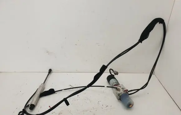 Volvo XC70 Tailgate hydraulic set 31218393