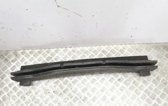 Front bumper foam support bar