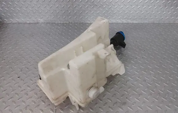 Jaguar I-Pace Windshield washer fluid reservoir/tank J9D317B613A J9D317B613B