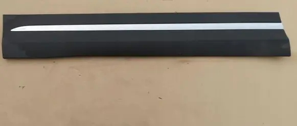 Mercedes-Benz GLA H247 Front door trim (molding) A2477279200