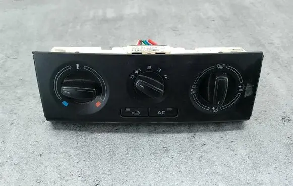 Skoda Fabia Mk2 (5J) Climate control/heater control trim 5J0820045C
