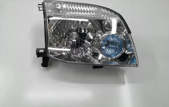 Nissan X-Trail T30 Headlight/headlamp