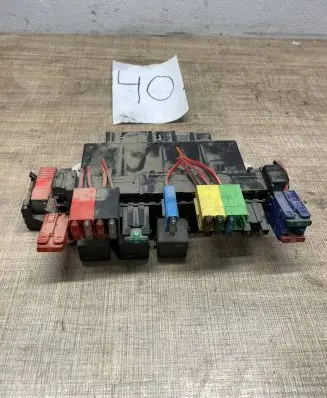 Mercedes-Benz S W220 Fuse box set A0315451632 05045133 04513308011601