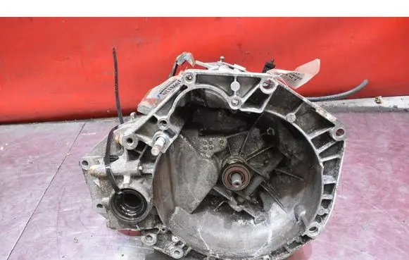 Fiat Punto (199) Manual 6 speed gearbox 551963361