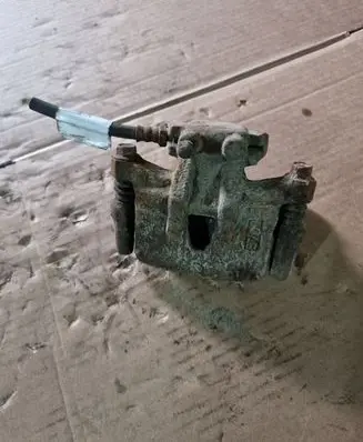 Mitsubishi Grandis Rear brake caliper NOCODE
