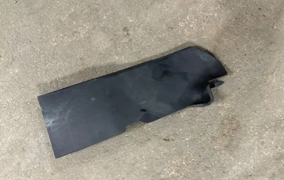 Toyota Auris E180 Centre console side trim front 5881602170