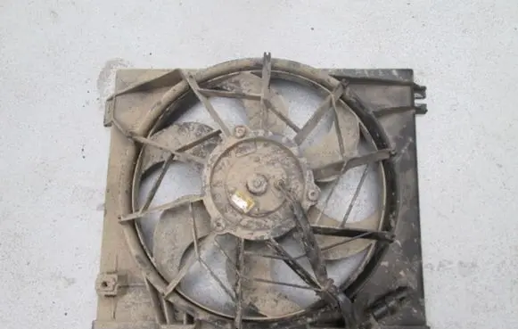 KIA Clarus Electric radiator cooling fan