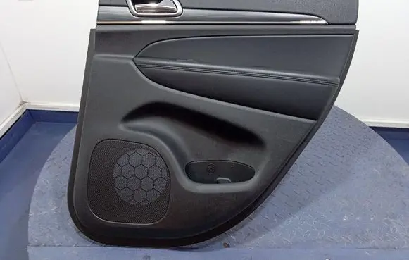 Jeep Grand Cherokee Door card panel trim set 5LL806X9AD