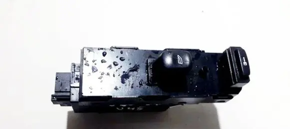 Volvo V70 Electric window control switch 30737519