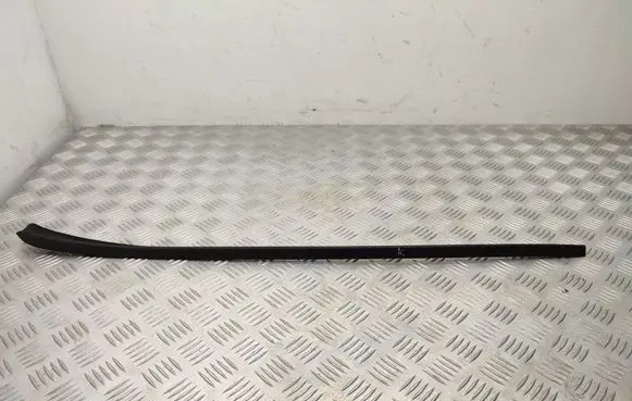 Seat Leon (5F) Windshield trim 5F0854319E