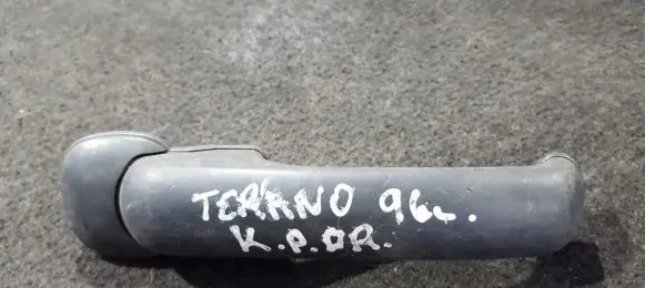 Nissan Terrano Front door exterior handle 930318 9.303.18
