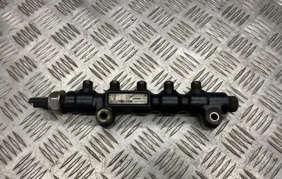 Ford Focus Fuel main line pipe 9648580880 7086866 032910733