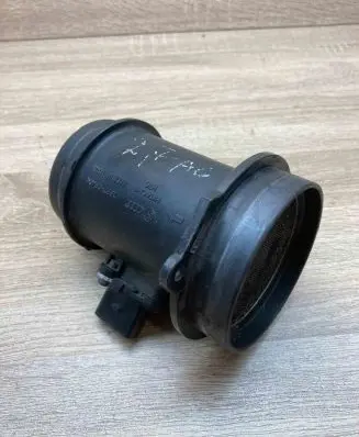 Audi A5 8T 8F Mass air flow meter 059906461