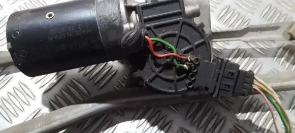 Peugeot 206 Wiper motor 0390241360cep 0390241360