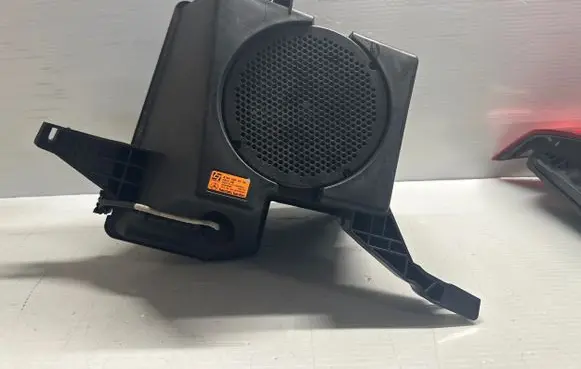 Mercedes-Benz GL X164 Subwoofer speaker A1648203502 18564088B 7972AB