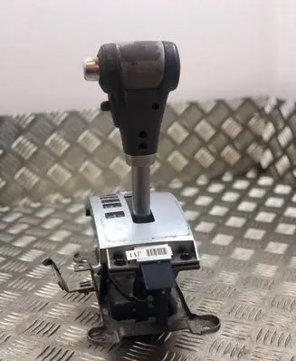 Hyundai Terracan Gear shifter/selector