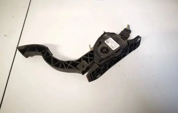 Ford Focus Accelerator throttle pedal bv619f836ab bv61-9f836-ab