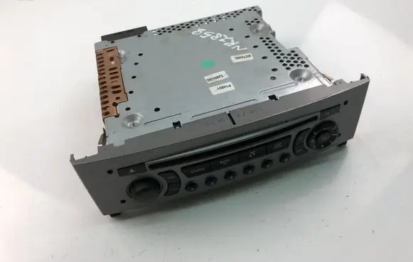 Peugeot 408 I Radio/CD/DVD/GPS head unit 96650205XH