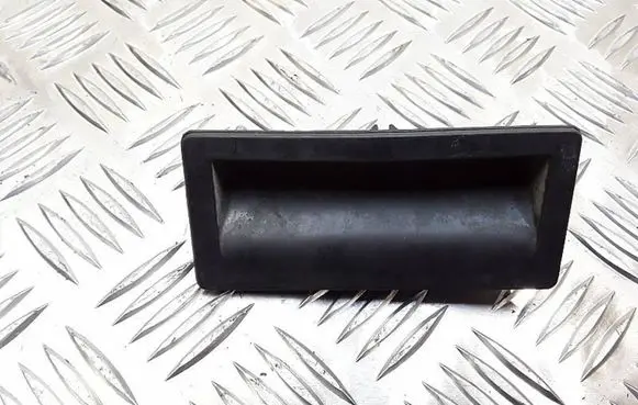 Volkswagen Tiguan Tailgate/trunk/boot exterior handle 5N0827566