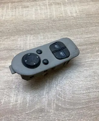 Volkswagen Golf III Wing mirror switch 1H0959565 7M0867255C