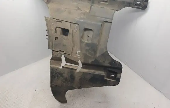 Volvo V70 Other body part 09178245