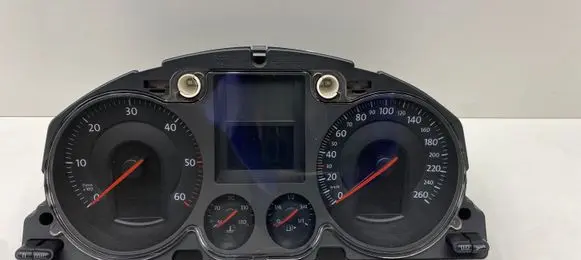 Volkswagen PASSAT B6 Speedometer (instrument cluster) A2C53145550