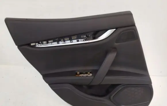 Maserati Ghibli Rear door card panel trim 670
