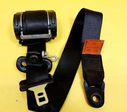 Ford Focus Front seatbelt 98ABA61294DC