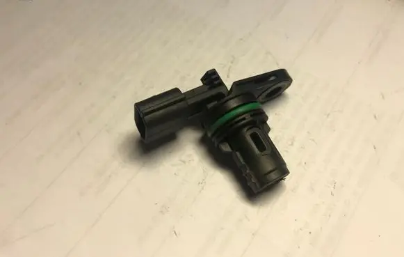 Nissan Juke I F15 Camshaft position sensor 237310776R
