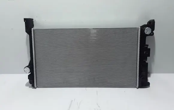 Volvo XC90 Coolant radiator 32224828