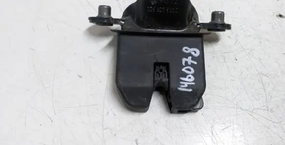 Skoda Octavia Mk2 (1Z) Tailgate/trunk/boot lock/catch/latch 1Z5827501C