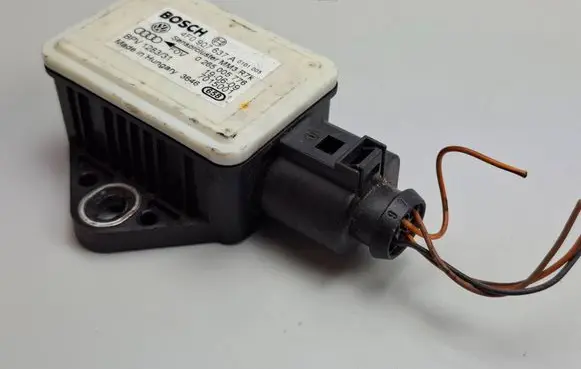 ESP acceleration yaw rate sensor