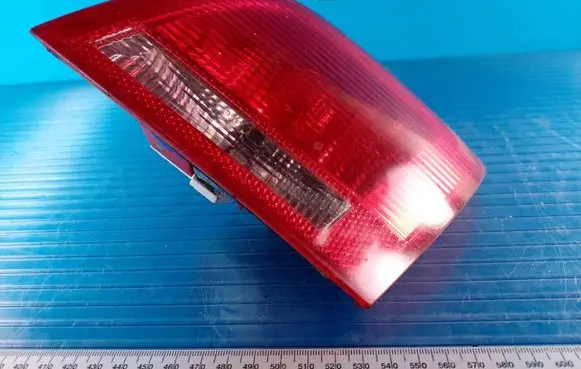 Audi A6 S6 C6 4F Tailgate rear/tail lights 4F9945094