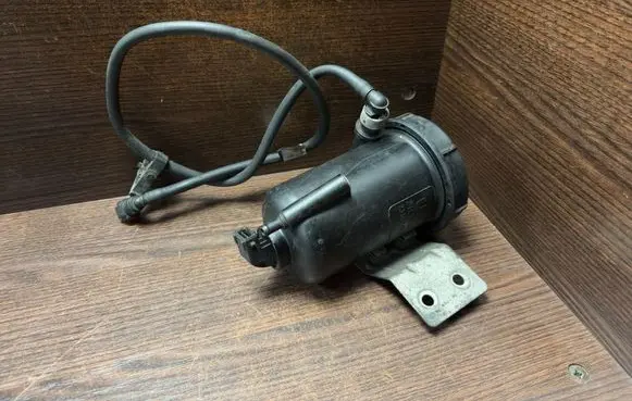 Peugeot Boxer Fuel filter bracket/mount holder 235514721