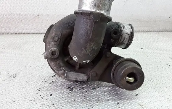Mercedes-Benz Vito Viano W638 Turbo A6110981199