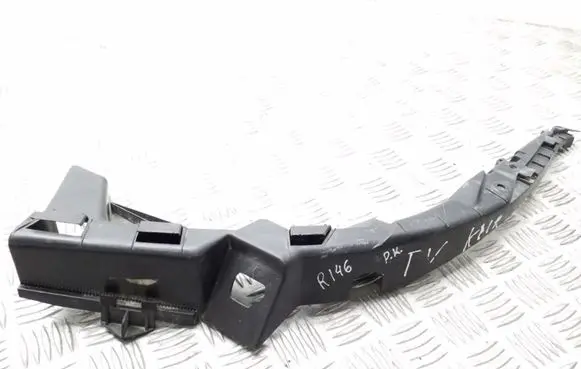 Volkswagen PASSAT B5 Front bumper mounting bracket 3B0807049C