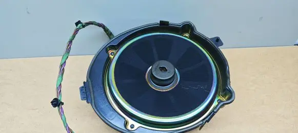 Mercedes-Benz CLK A209 C209 Subwoofer speaker 2098200002