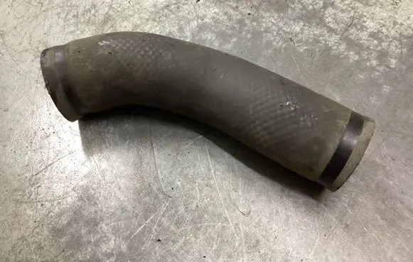 Toyota Avensis Verso Engine coolant pipe/hose