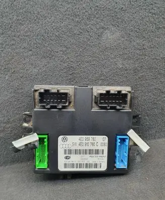 Audi A8 S8 D3 4E Other control units/modules 4E0959760 4E0910760C