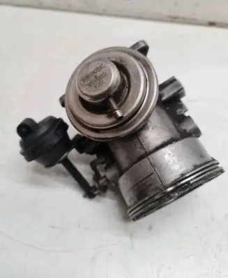 Volkswagen Touareg I EGR valve 070128070C 202419052 V251