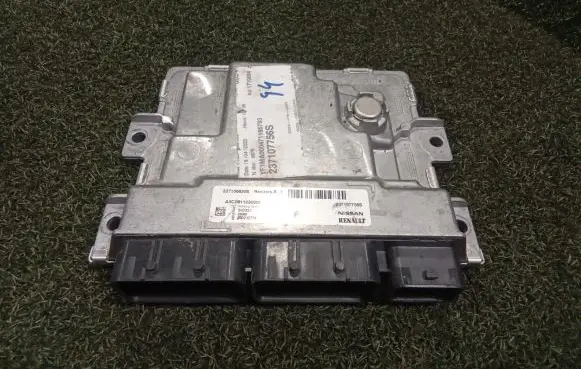 Renault Master III Engine control unit/module 237107756S A3C0911230001 237106820S