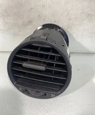 Volkswagen Caddy Dashboard side air vent grill/cover trim 2k0819703b