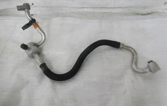 Ford C-MAX II Air conditioning (A/C) pipe/hose H1F119N602AA