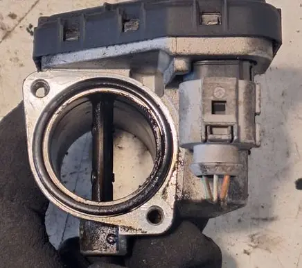Renault Scenic II - Grand scenic II Throttle valve 8200302798F 08880975C