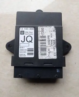 Opel Vectra C Door central lock control unit/module 13193368