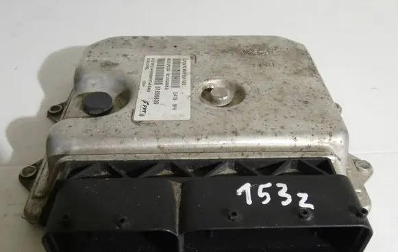 Fiat Punto Evo Engine control unit/module 51896809 85HPEU5S8S 9CKVJV66L